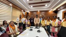 Ranchi District Administration organized a special pension court cum retirement farewell felicitation ceremony in honor of teachers.