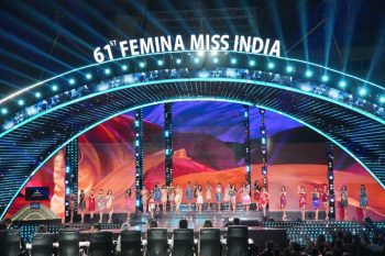 At the 61st Femina Miss India, Indian handloom weaving was presented in a global perspective through the ‘Vishwa Sutra’ collection.