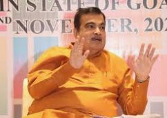 Union Minister Shri Nitin Gadkari's Review Meeting on the Progress of National Highway Projects