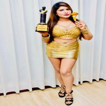 beauty-icon-and-mega-model-vaishali-bhaurjar-receives-the-legendary-dadasaheb-phalke-award/