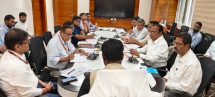 Review Meeting on the Progress of Various Development Projects, Land Acquisition Works, and Flyover and Railway Projects Underway in Ranchi District