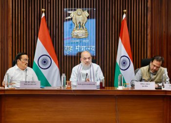 Shri Amit Shah conducted a comprehensive review of the country's preparedness to deal with potential floods and heatwaves during a key high-level meeting in New Delhi.