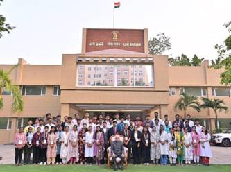 The Governor of Telangana interacted with a delegation from the Yuva Sangam and highlighted the role of youth in strengthening national unity.