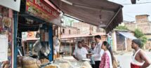 Major action by the Food Safety Department in Deoghar; 41 kg of sweets and snacks destroyed on the spot.